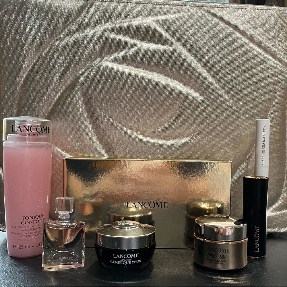 8 piece Lancome Set. Original NIB. Holiday 2023 Collection